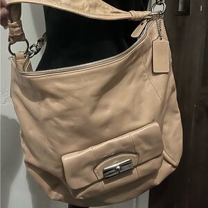 Authentic COACH Leather Kristin HOBO bag tan taupe LARGE